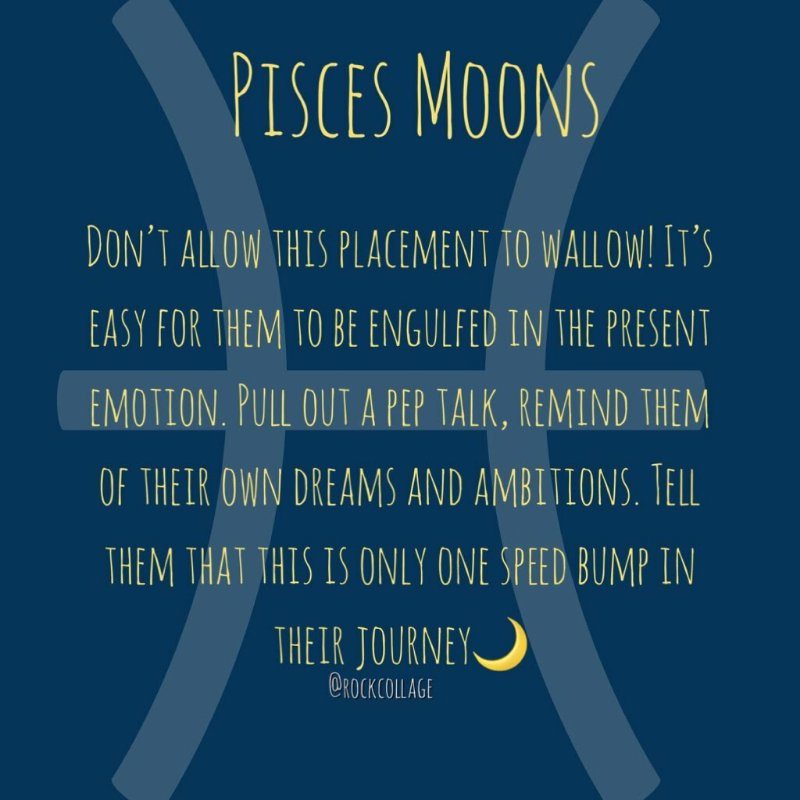 How Pisces Moon Tarot Reveals Intuition, Creativity, and Spiritual Guidance