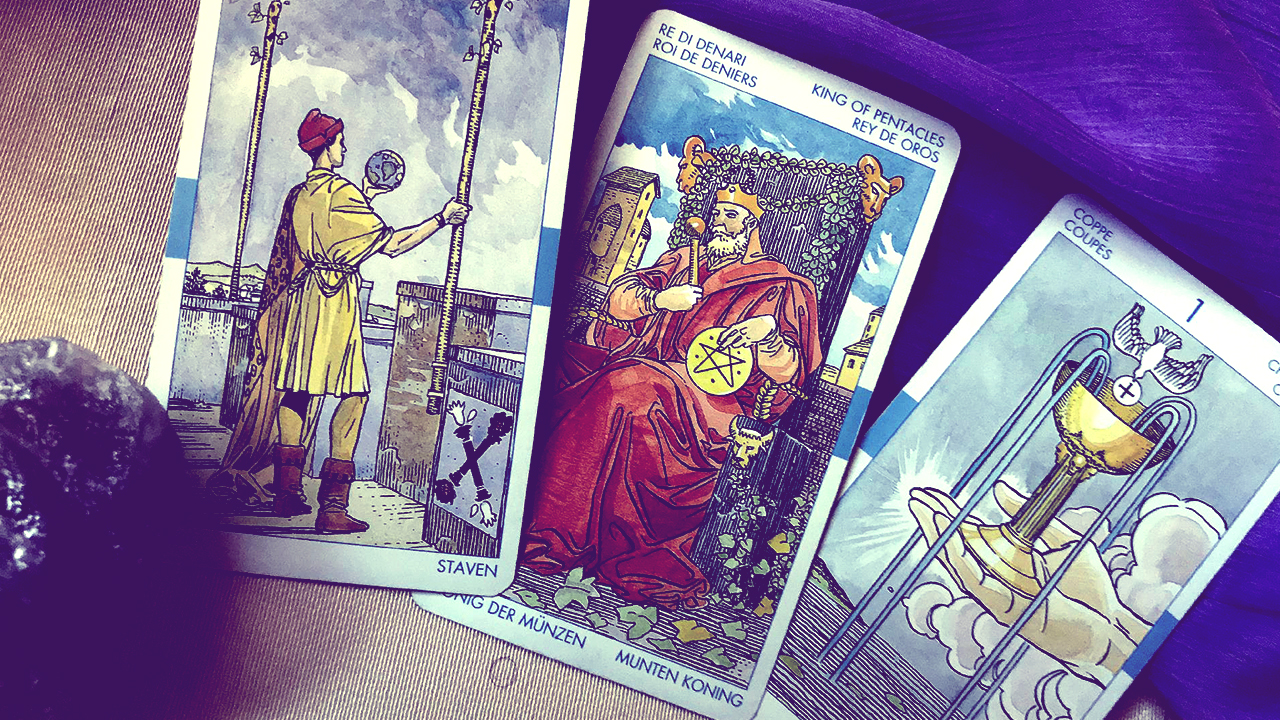 Unlock Your Future with a Salem Three Card Tarot Reading